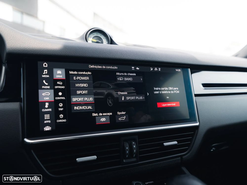 Porsche Cayenne Coupé E-Hybrid - 24
