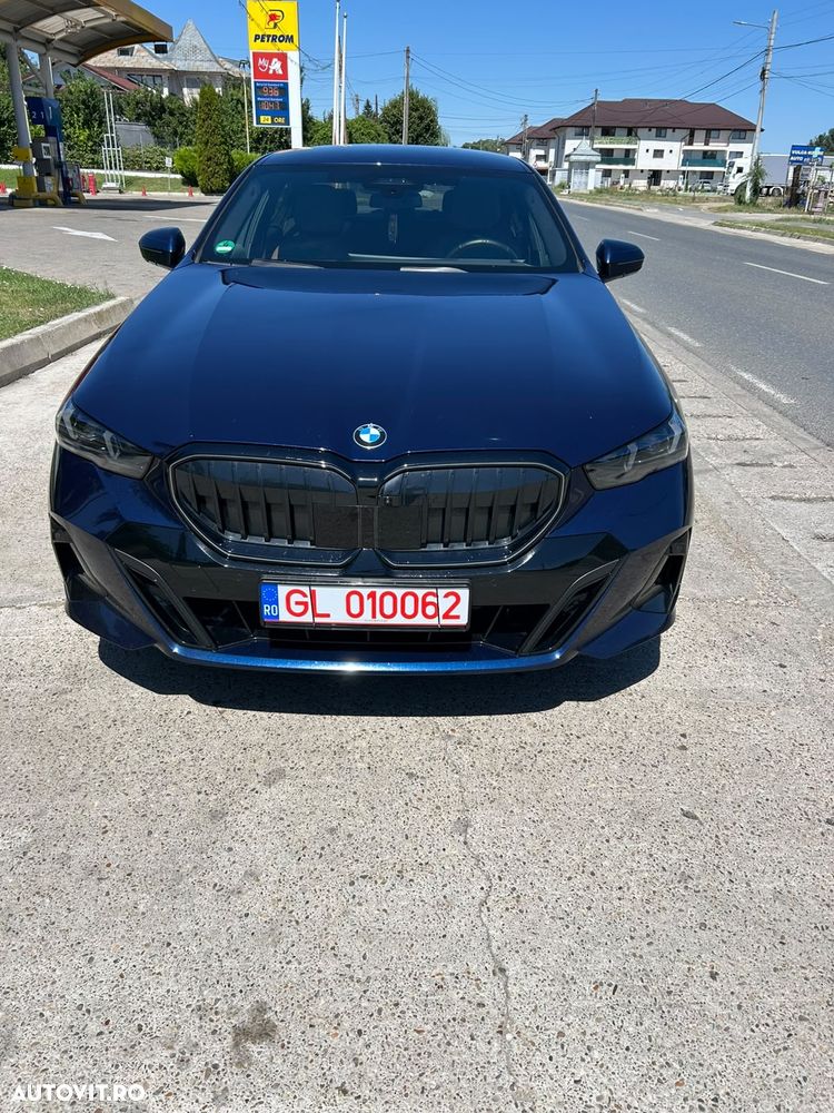 BMW Seria 5 520d xDrive AT MHEV - 3