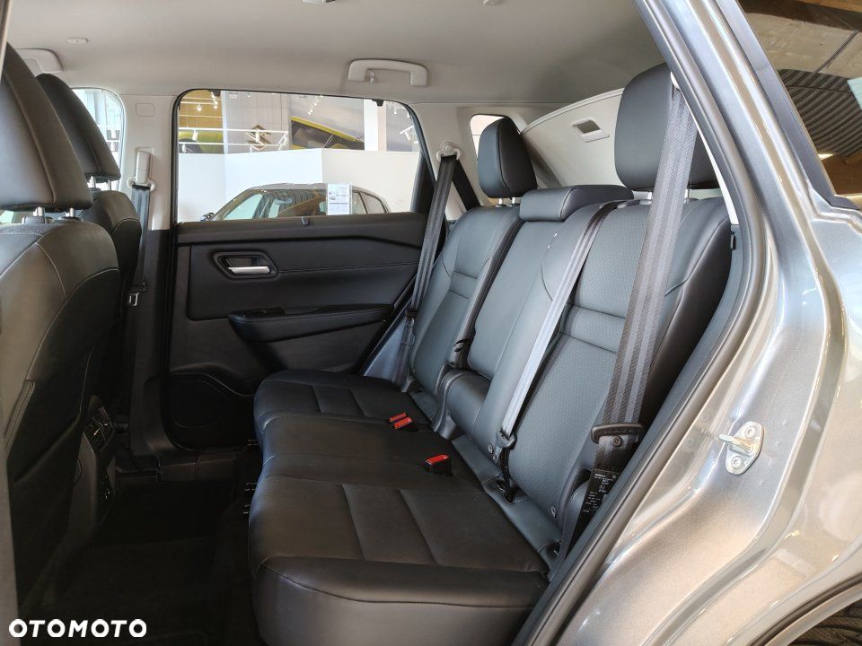 Nissan X-Trail - 10