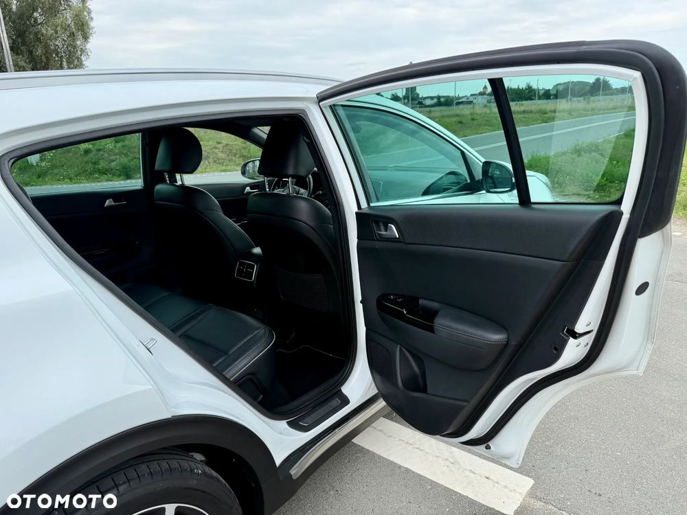 Kia Sportage 2.0 CRDI GT Line 4WD - 29