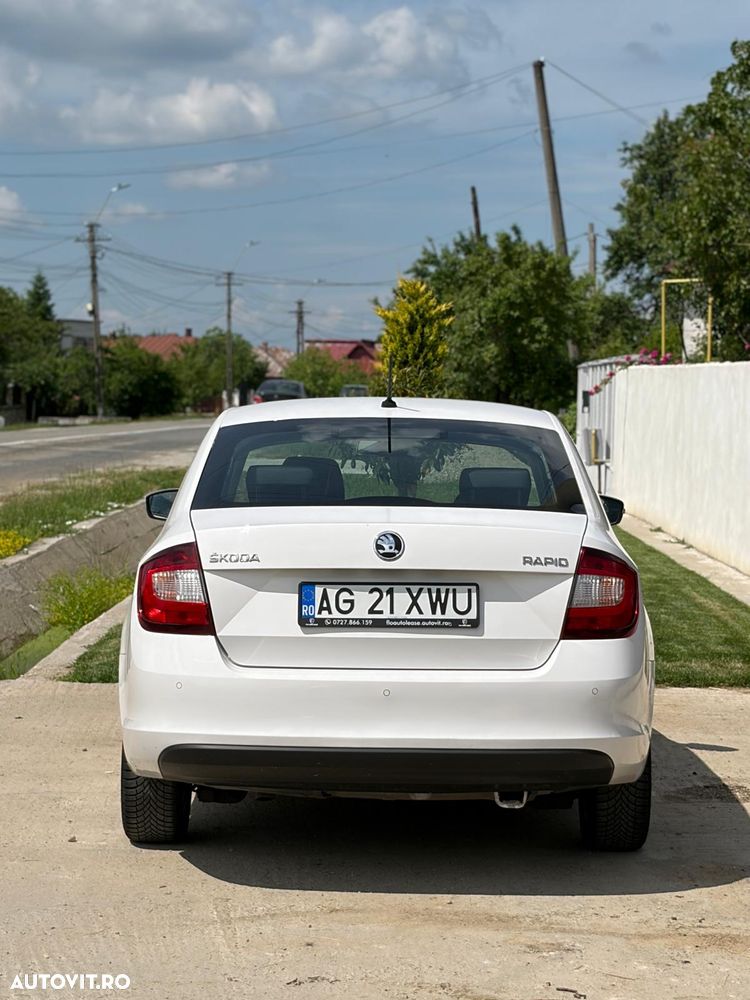 Skoda RAPID 1.4 TDI Active DSG - 9