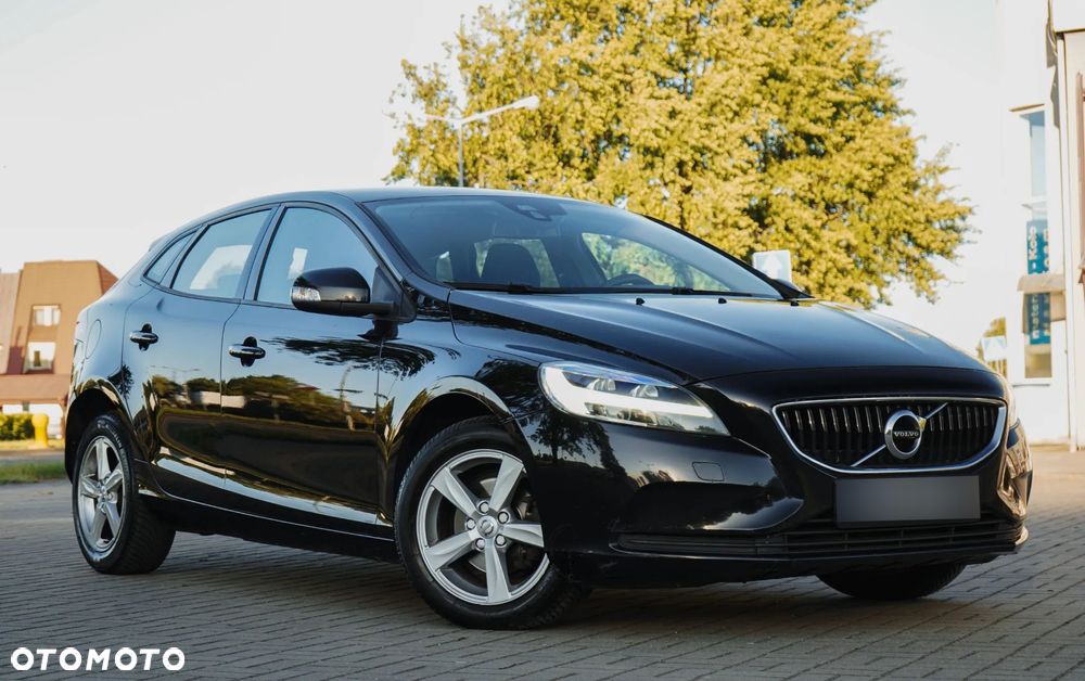 Volvo V40 D2 Momentum - 3