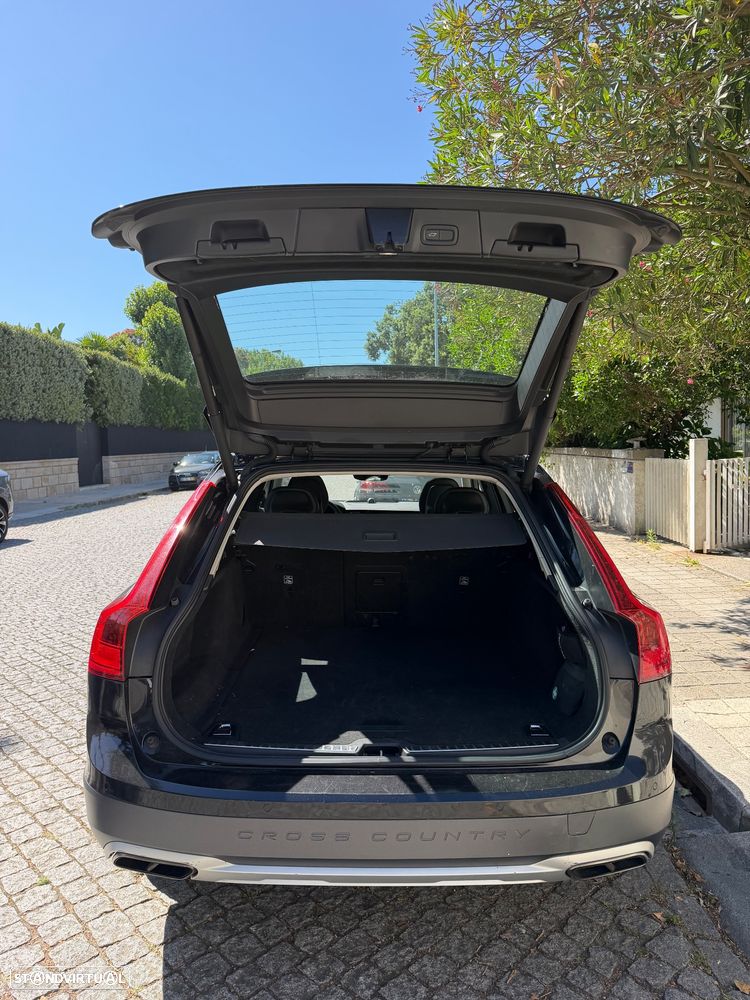 Volvo V90 Cross Country - 8