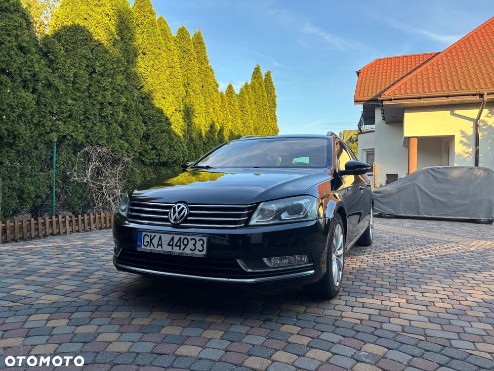 Volkswagen Passat 2.0 TDI Comfortline DSG - 2