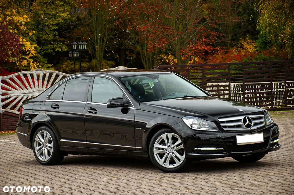Mercedes-Benz C 2011 photo 4