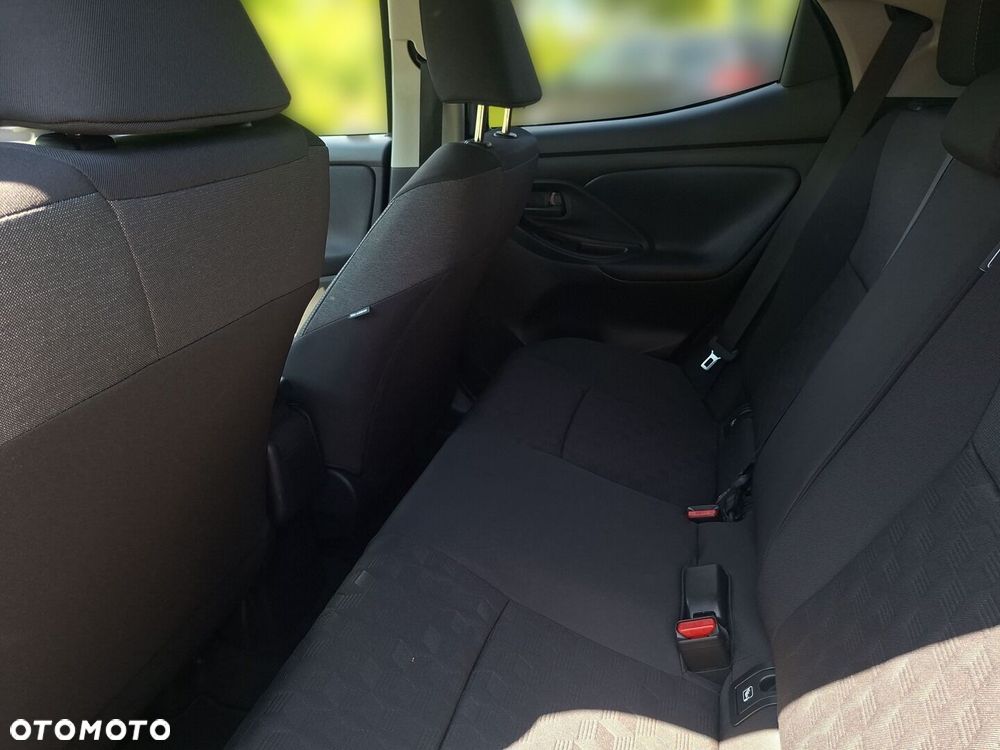 Toyota Yaris Hybrid 1.5 Style - 12