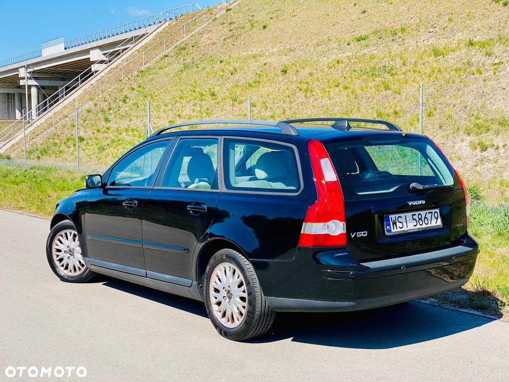 Volvo V50 1.8 Momentum - 8