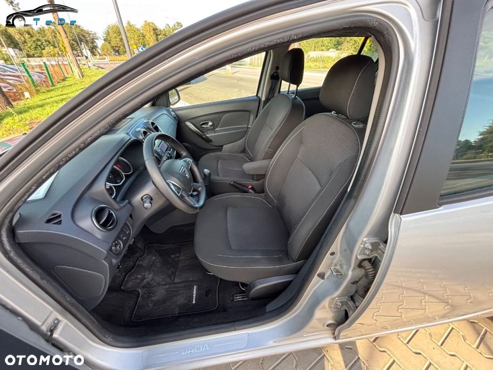 Dacia Sandero 0.9 TCe SL Celebration S&S EU6 - 24