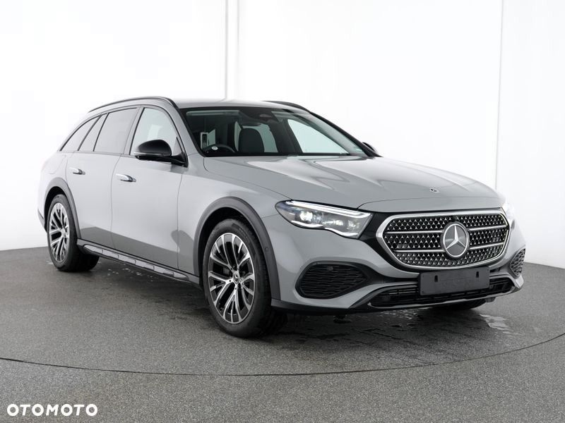 Mercedes-Benz Klasa E 300 de PHEV 4-Matic All-Terrain Avantgarde 9G-Tronic - 1