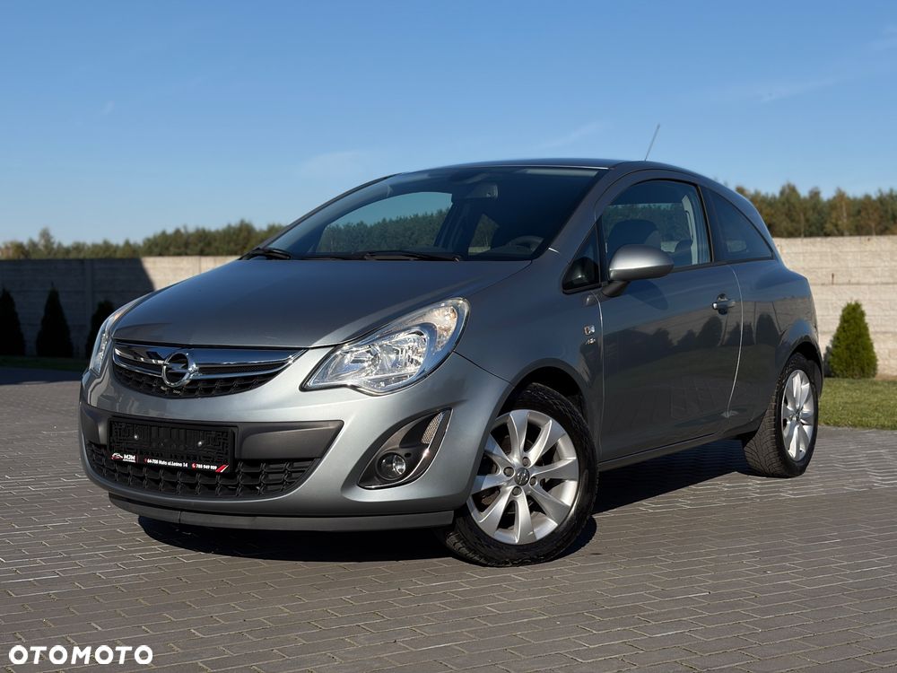 Opel Corsa - 1