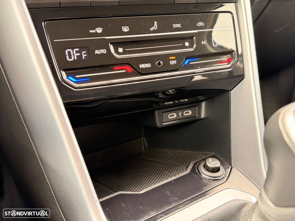 VW T-Roc 1.0 TSI Life - 30