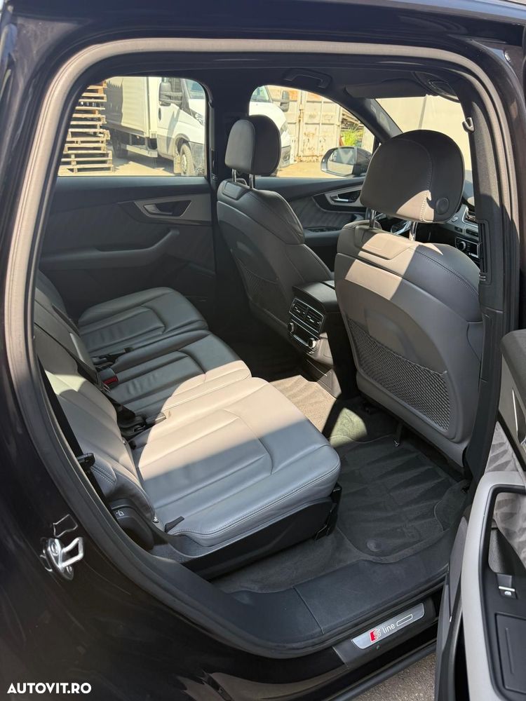 Audi Q7 - 5