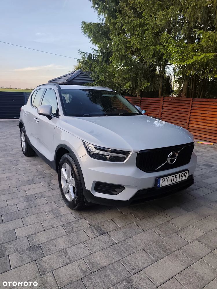 Volvo XC 40 T2 Essential - 4