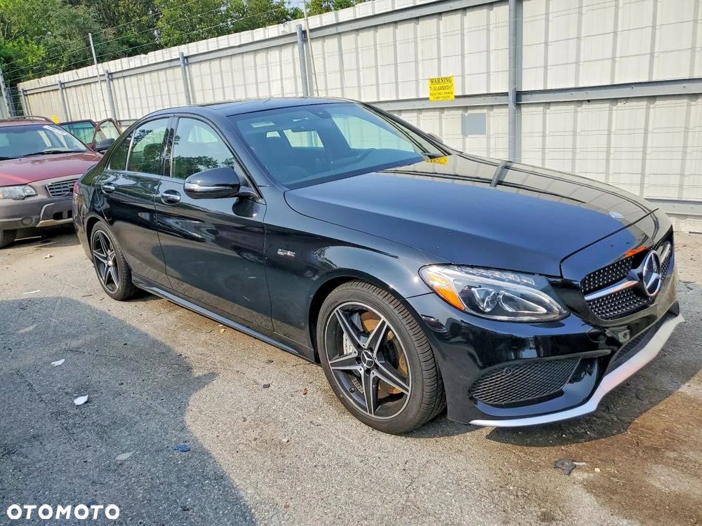 Mercedes-Benz Klasa C AMG 43 4Matic 9G-TRONIC - 2