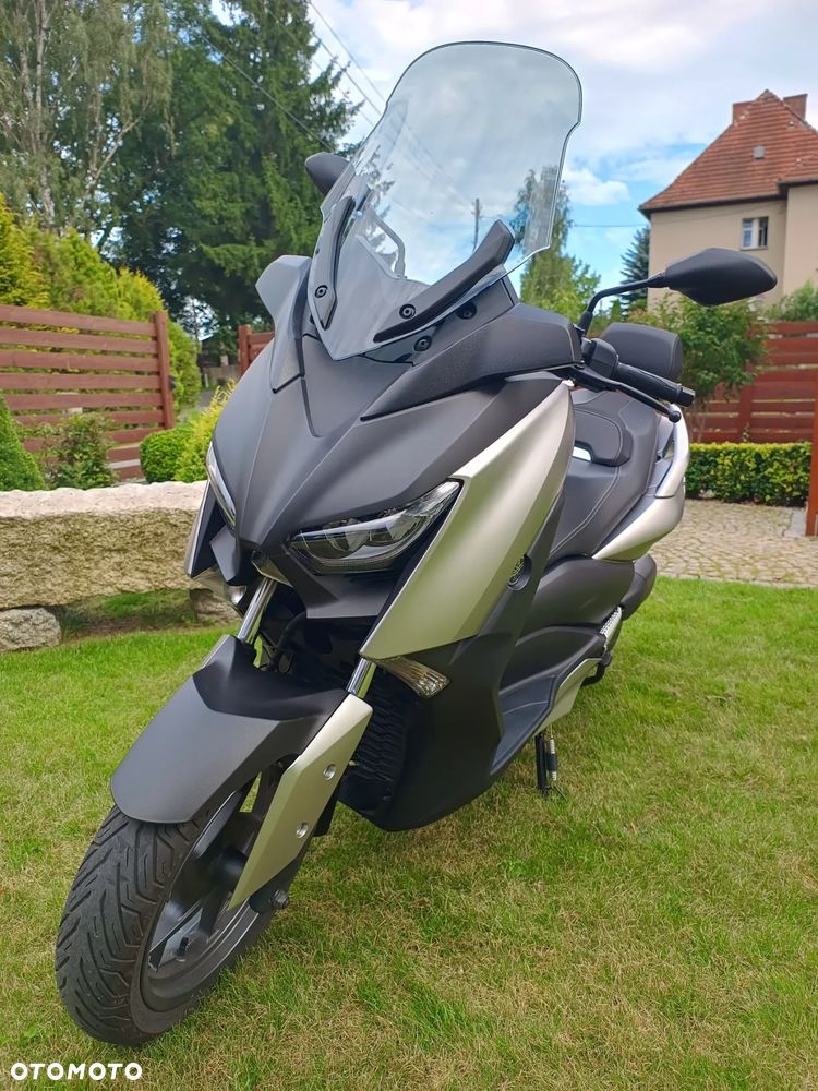 Yamaha X-max - 16
