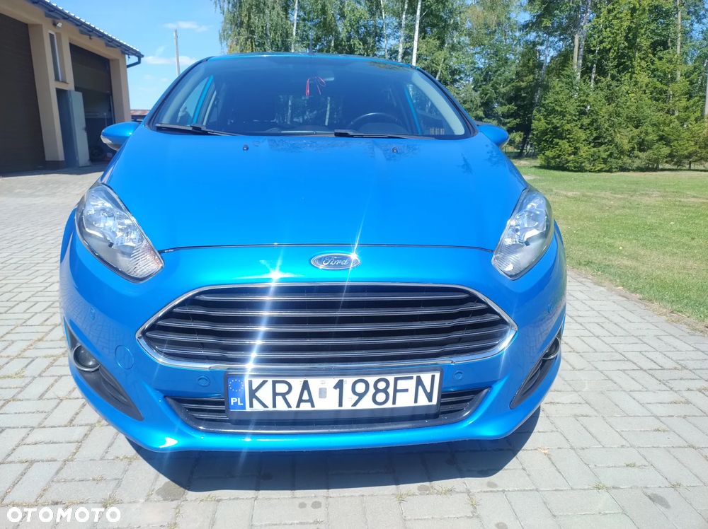 Ford Fiesta 1.25 Celebration - 18
