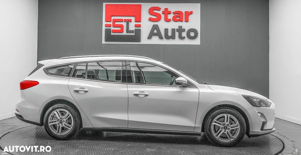 Ford Focus 1.0 EcoBoost MHEV Titanium - 11