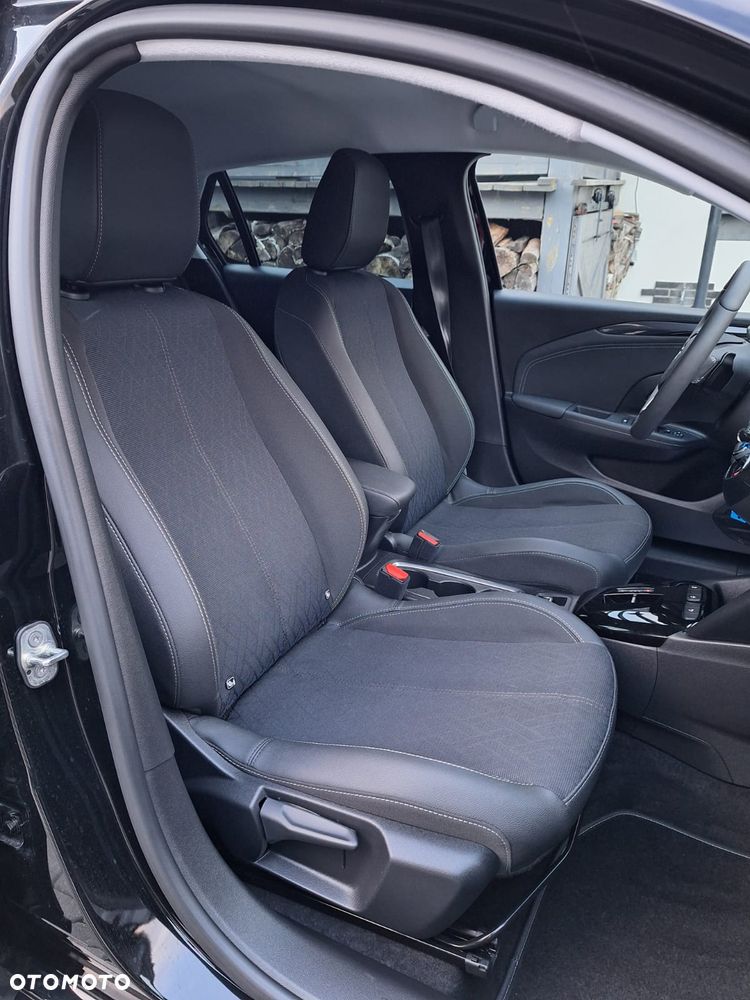 Opel Corsa 1.2 T Edition S&S - 16