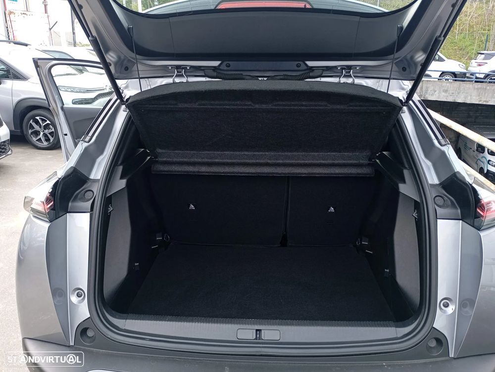 Peugeot 2008 1.2 PureTech Style - 7