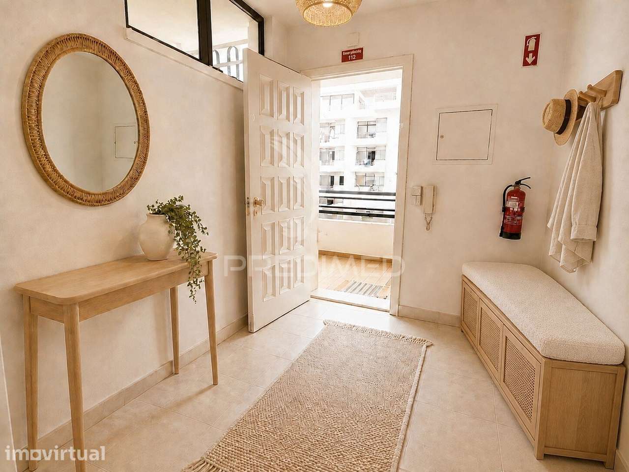 Apartamento T1 localisado 200 m da praia -renovado e mobiliado. - Grande imagem: 3/9