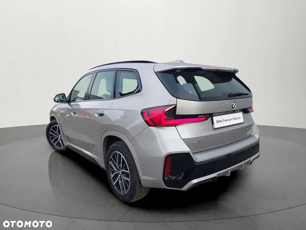 BMW X1 sDrive18i sport - 4