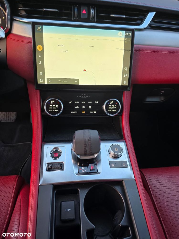 Jaguar F-Pace D200 AWD R-Dynamic S - 18