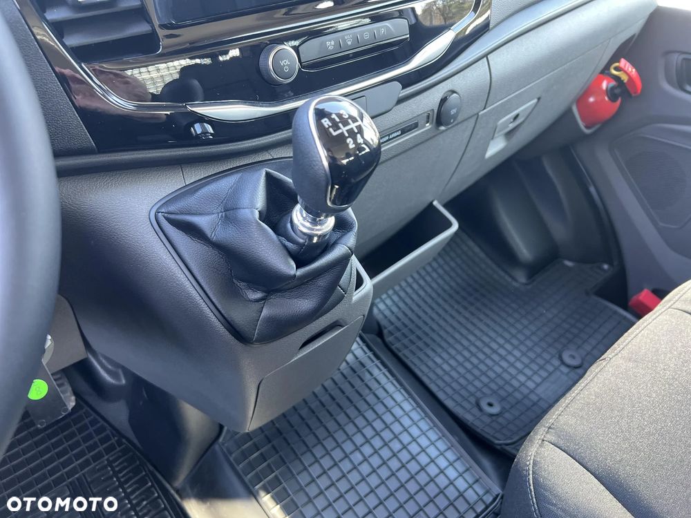 Ford Transit - 16