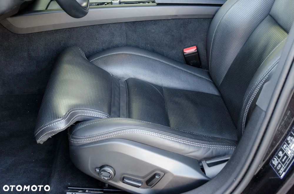 Volvo V60 B4 B Geartronic Inscription - 19