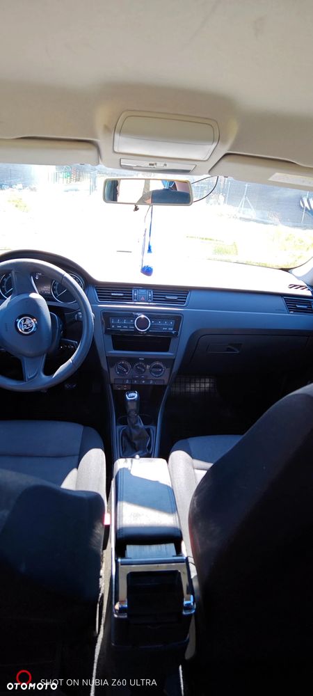 Skoda RAPID 1.0 TSI Active - 11