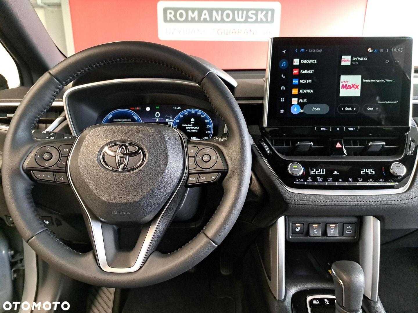 Toyota Corolla Cross 2.0 Hybrid Executive AWD - 19