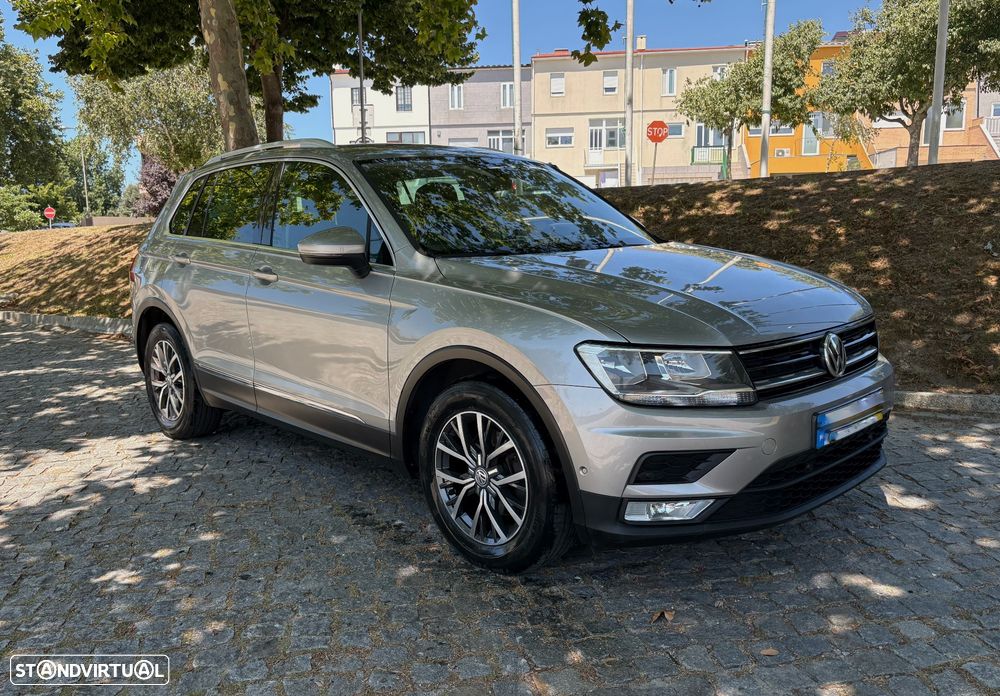 VW Tiguan 1.6 TDI Confortline - 3