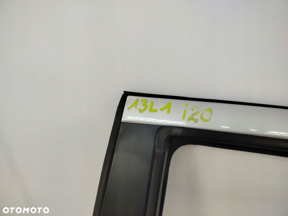 hyundai i20 i 08r- drzwi lewe tylne lewy tył rys - 7