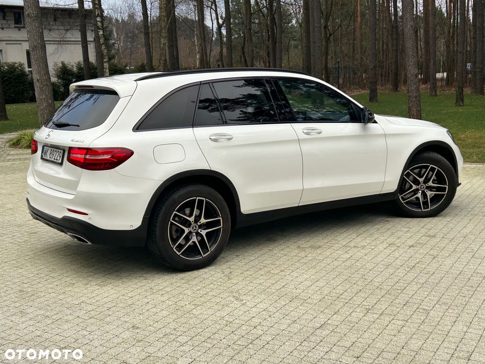 Mercedes-Benz GLC - 9