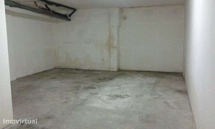 Garagem fechada - Póvoa de Varzim - Grande imagem: 2/4