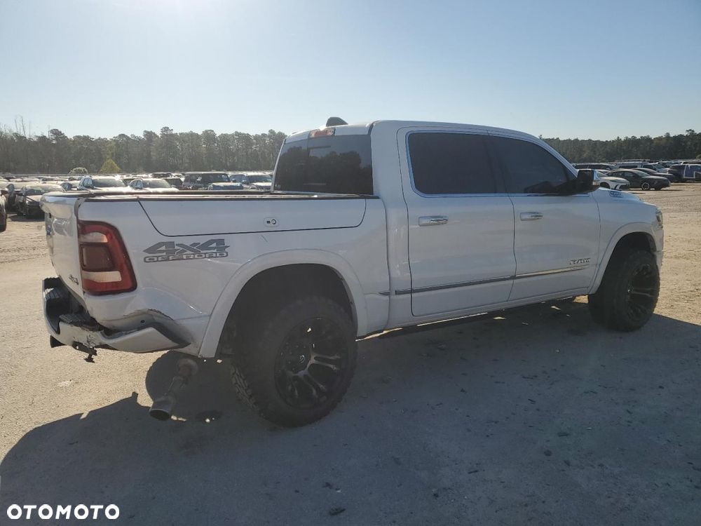 RAM 1500 5.7 Crew Cab Shortbed Limited Black - 5