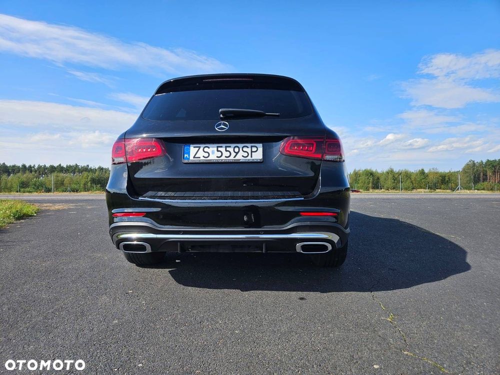 Mercedes-Benz GLC 200 4-Matic - 2