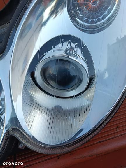 MERCEDES W209 CLK LAMPA IGŁA 2023r PRZÓD PRZEDNIA  BI XENON NIE SKRĘTNY LEWA - 5