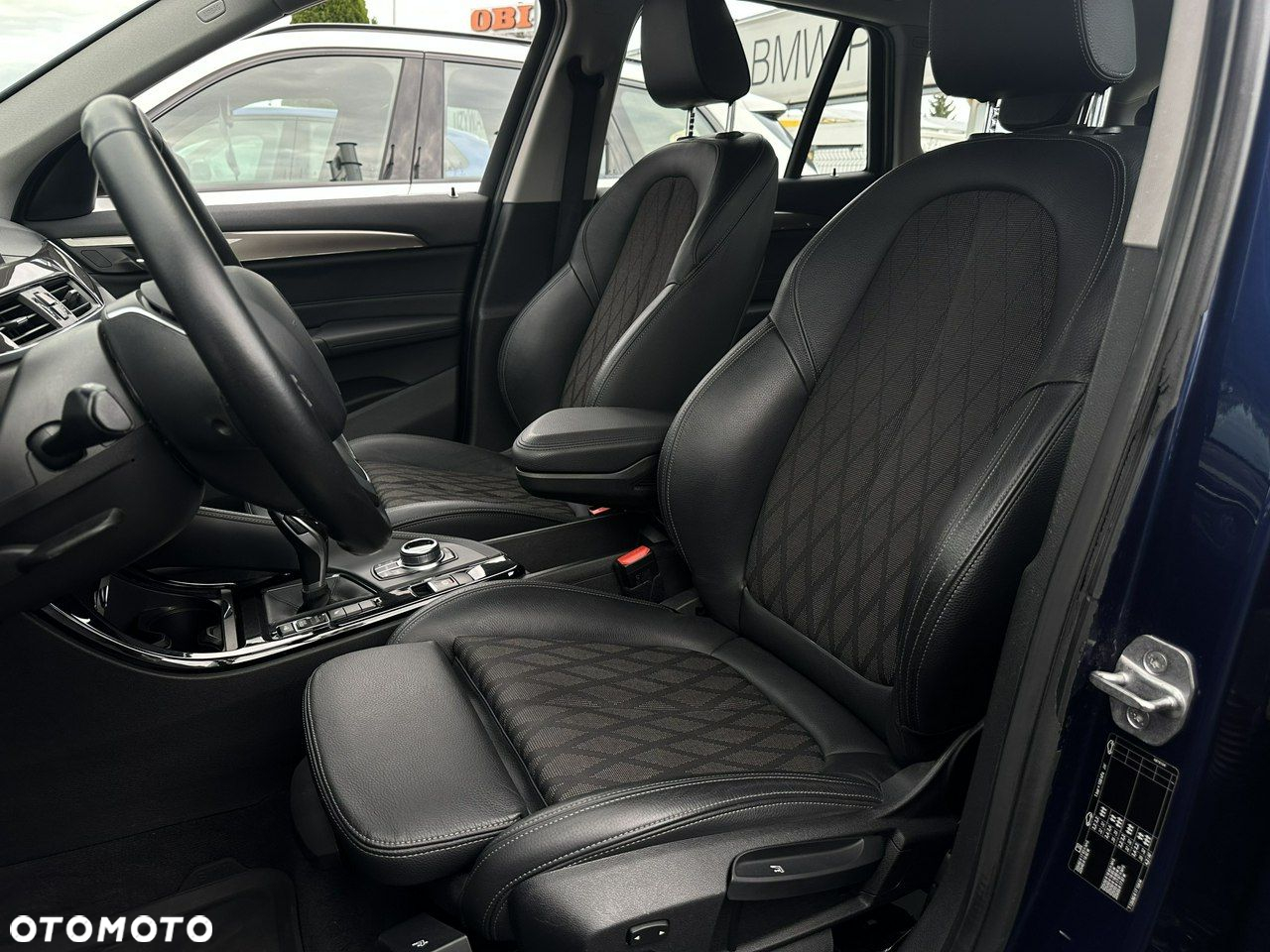BMW X1 - 6