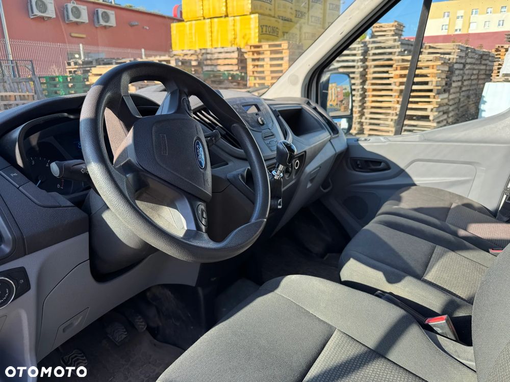 Ford TRANSIT - 4