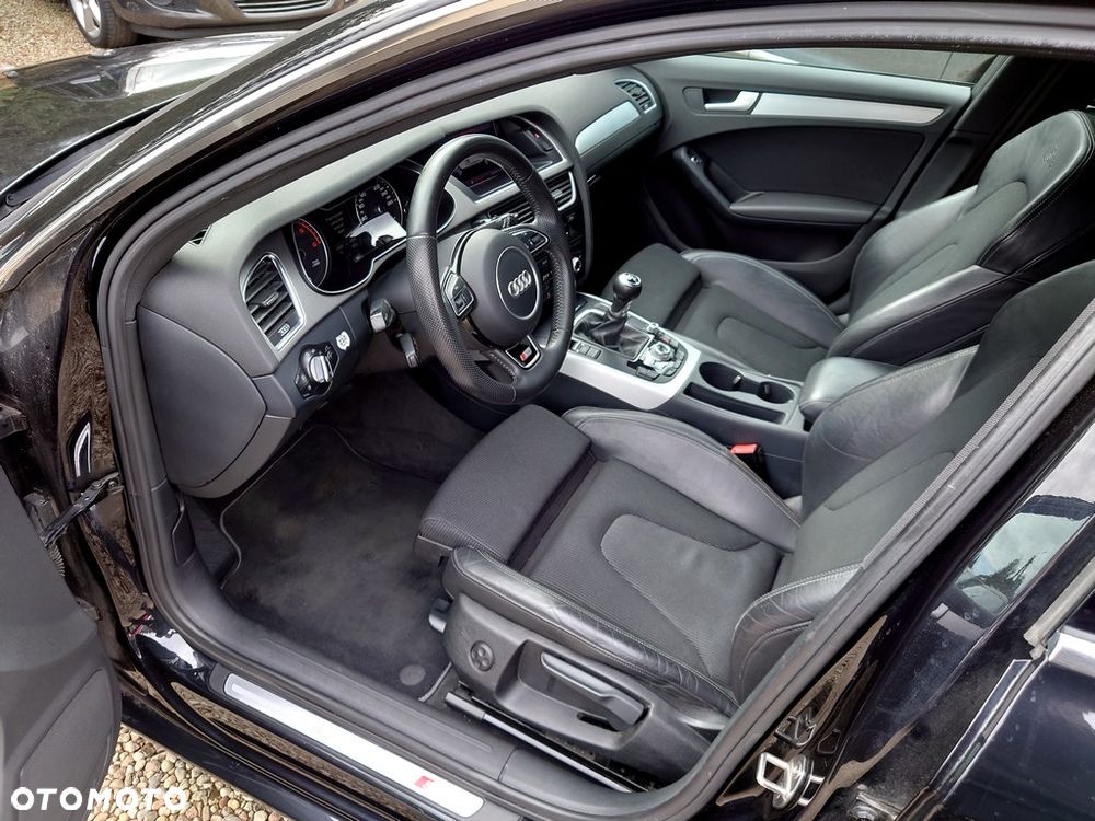 Audi A4 Avant 2.0 TDI - 13