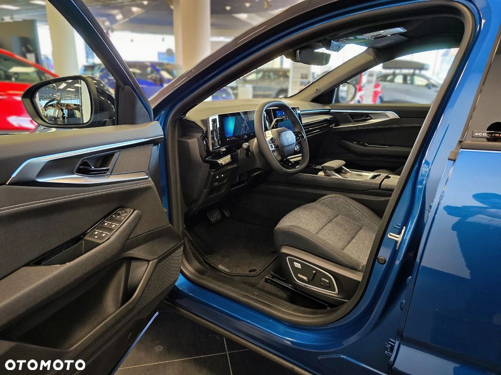 Renault Austral 1.3 TCe mHEV Techno - 9