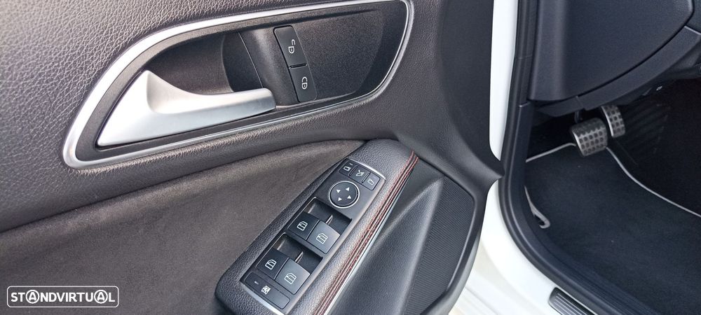 Mercedes-Benz CLA 45 AMG Shooting Brake 4-Matic - 28