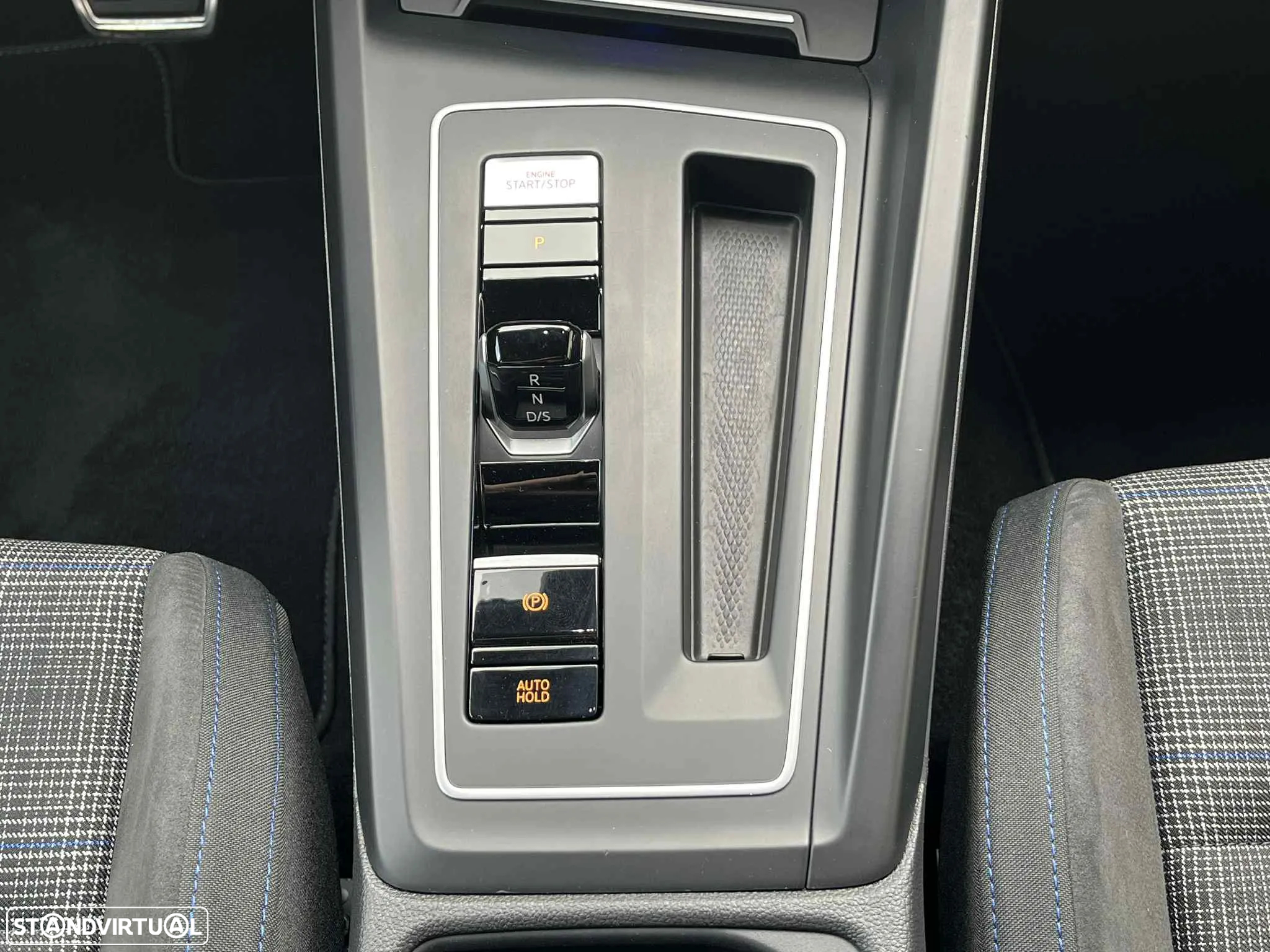 VW Golf 1.4 TSI GTE DSG - 19