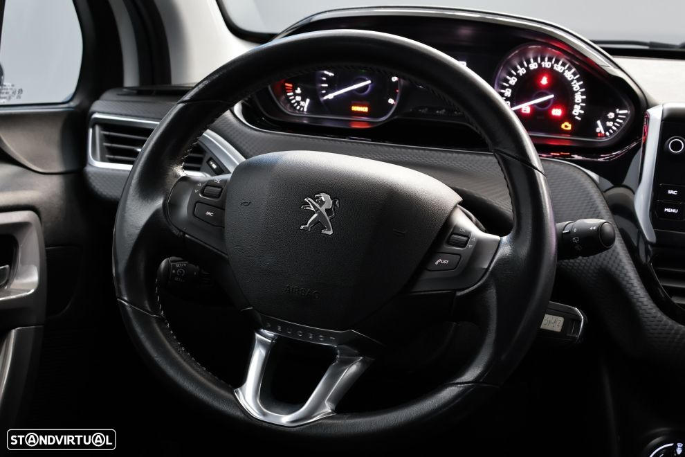 Peugeot 2008 1.6 BlueHDi Active - 36
