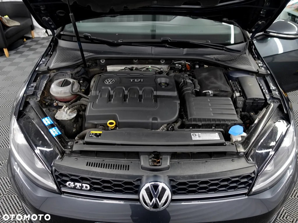 Volkswagen Golf VII 2.0 TDI BMT GTD DSG - 40