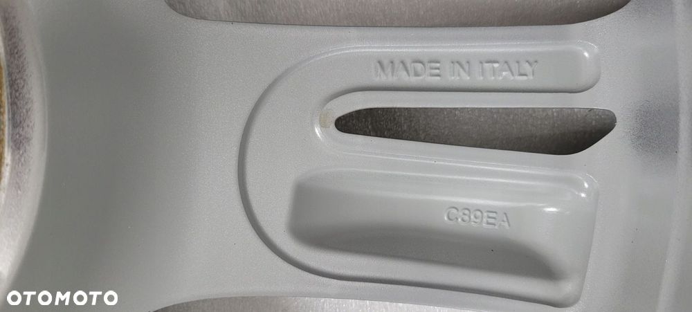 FELGA LAND ROVER RANGE ROVER VELAR 8,5x20 20 ET45 5X108 - 11