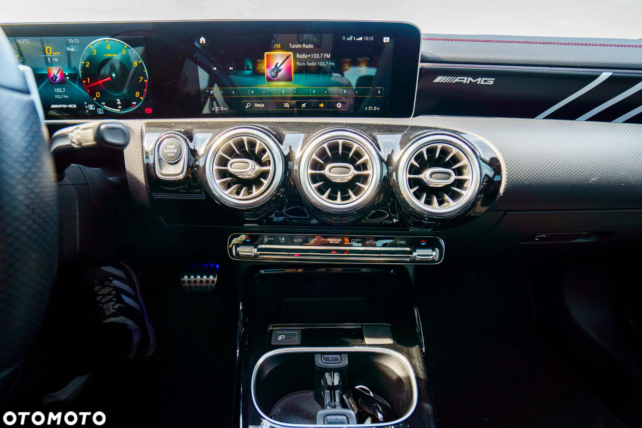 Mercedes-Benz CLA AMG 45 S 4Matic+ AMG Speedshift 8G-DCT - 12