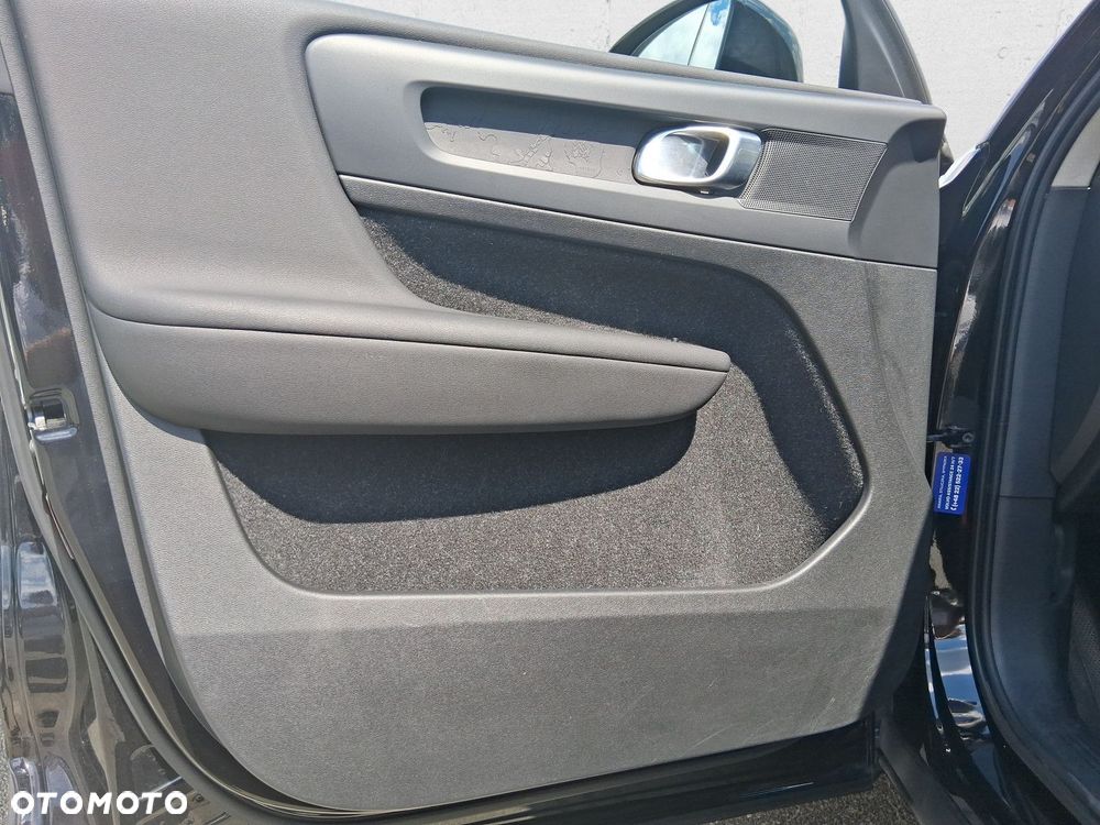 Volvo XC 40 - 11