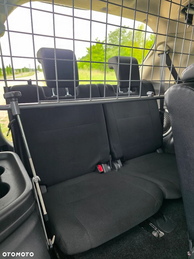 Mitsubishi Outlander 2.2 DID Instyle Navi - 29