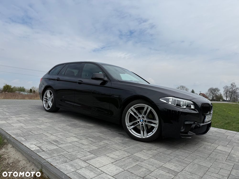 BMW Seria 5 525d Sport-Aut Luxury Line - 33